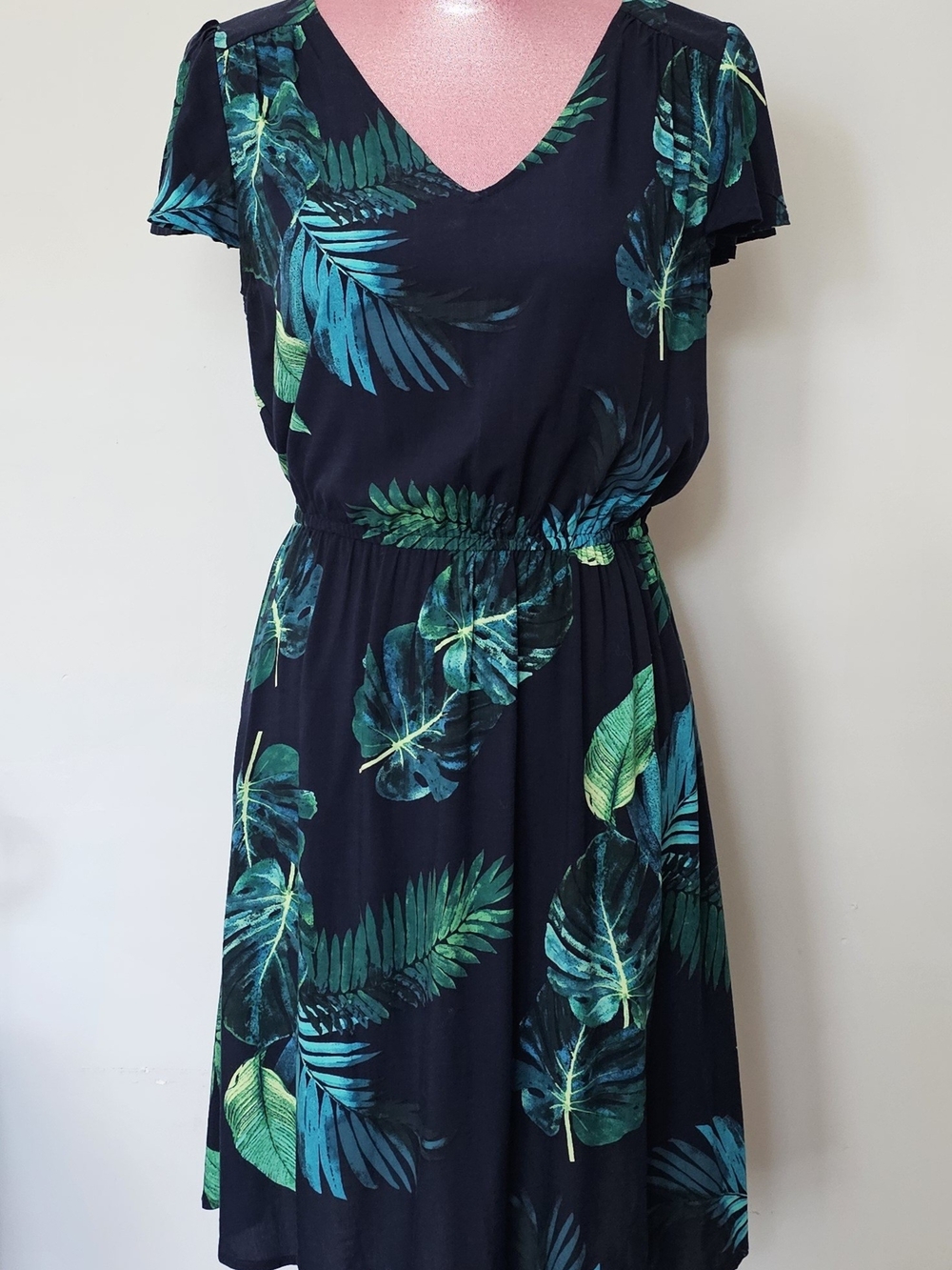 Old Navy Navy Tropical Leaf V-Neck Midi Dress with Teal & Green Print